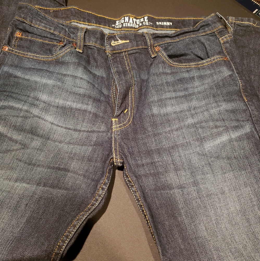 Jeans